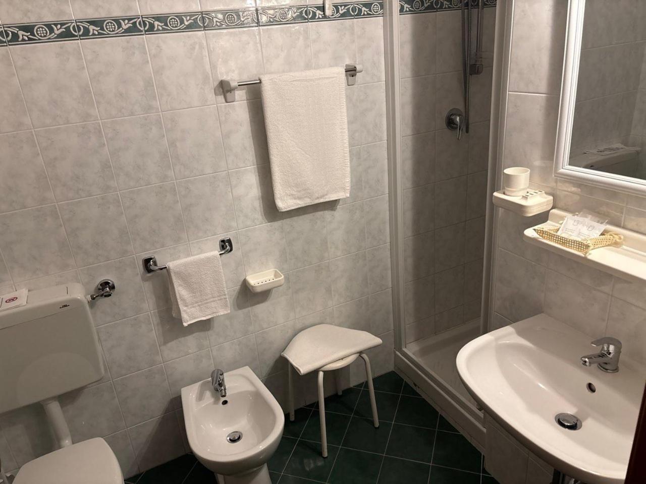 Albergo Edera Salsomaggiore Terme Buitenkant foto